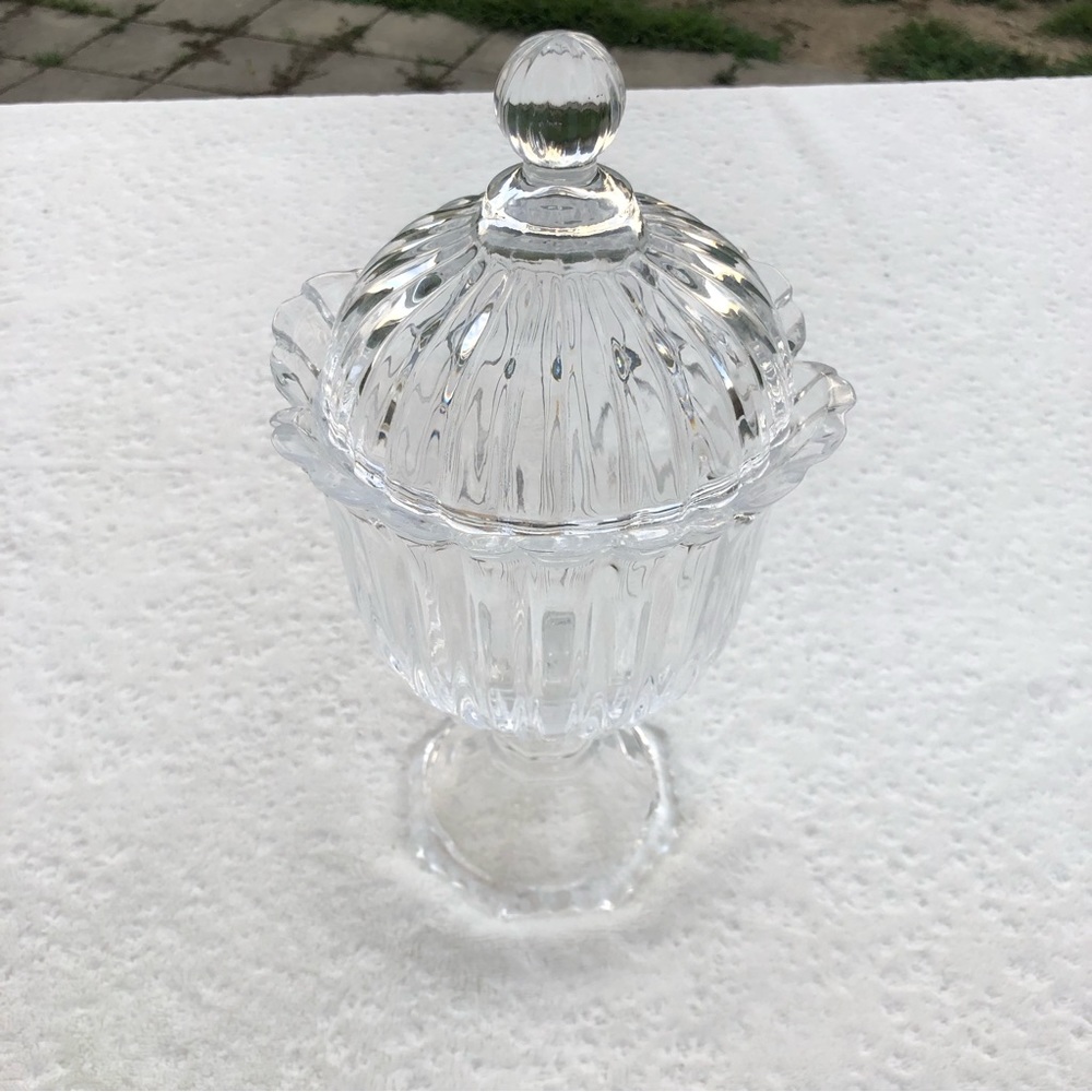 Soga Steep Cut Glass Candy Bowl w. Lid